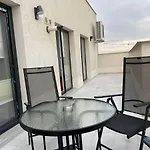 Apartamento Unique Penthouse Lakeview W19 *