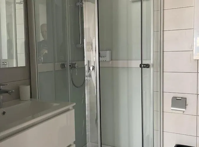 Unique Penthouse Lakeview W19 아파트